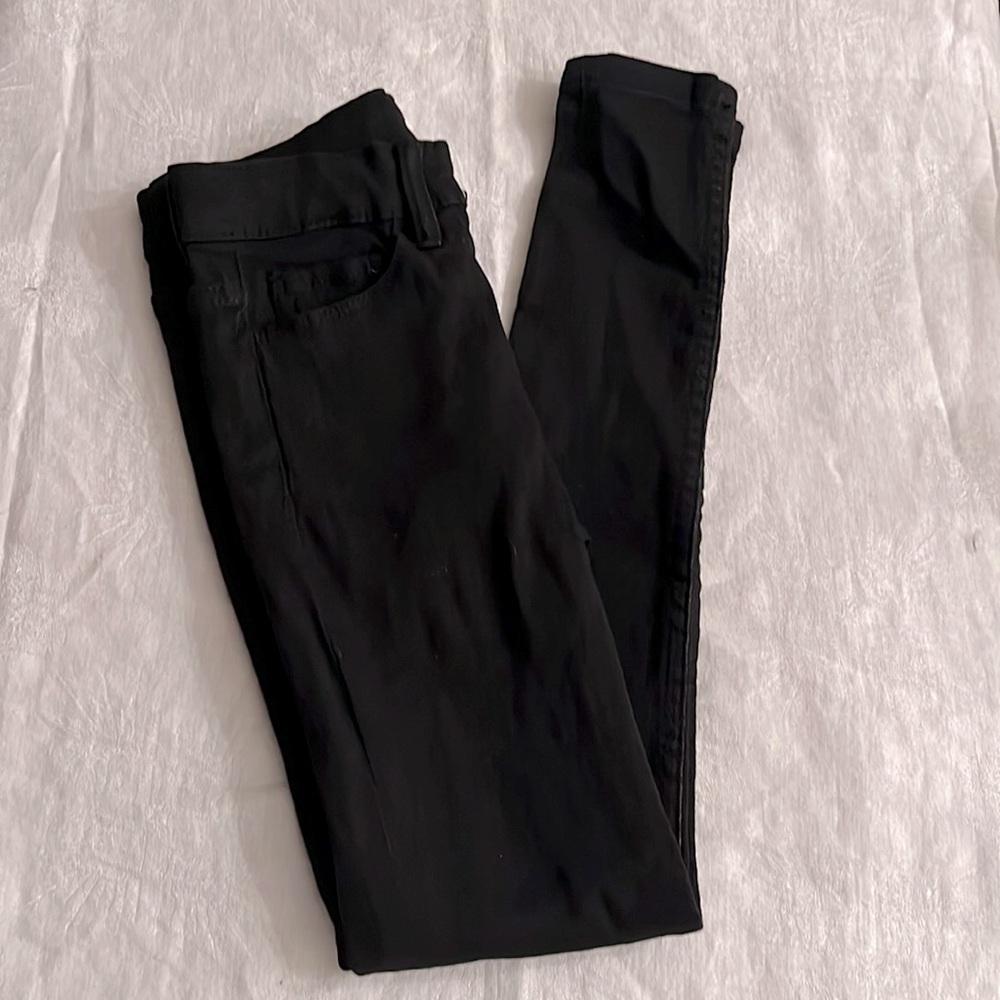 💥50% sale💥NWT Destination black jegging. E#83